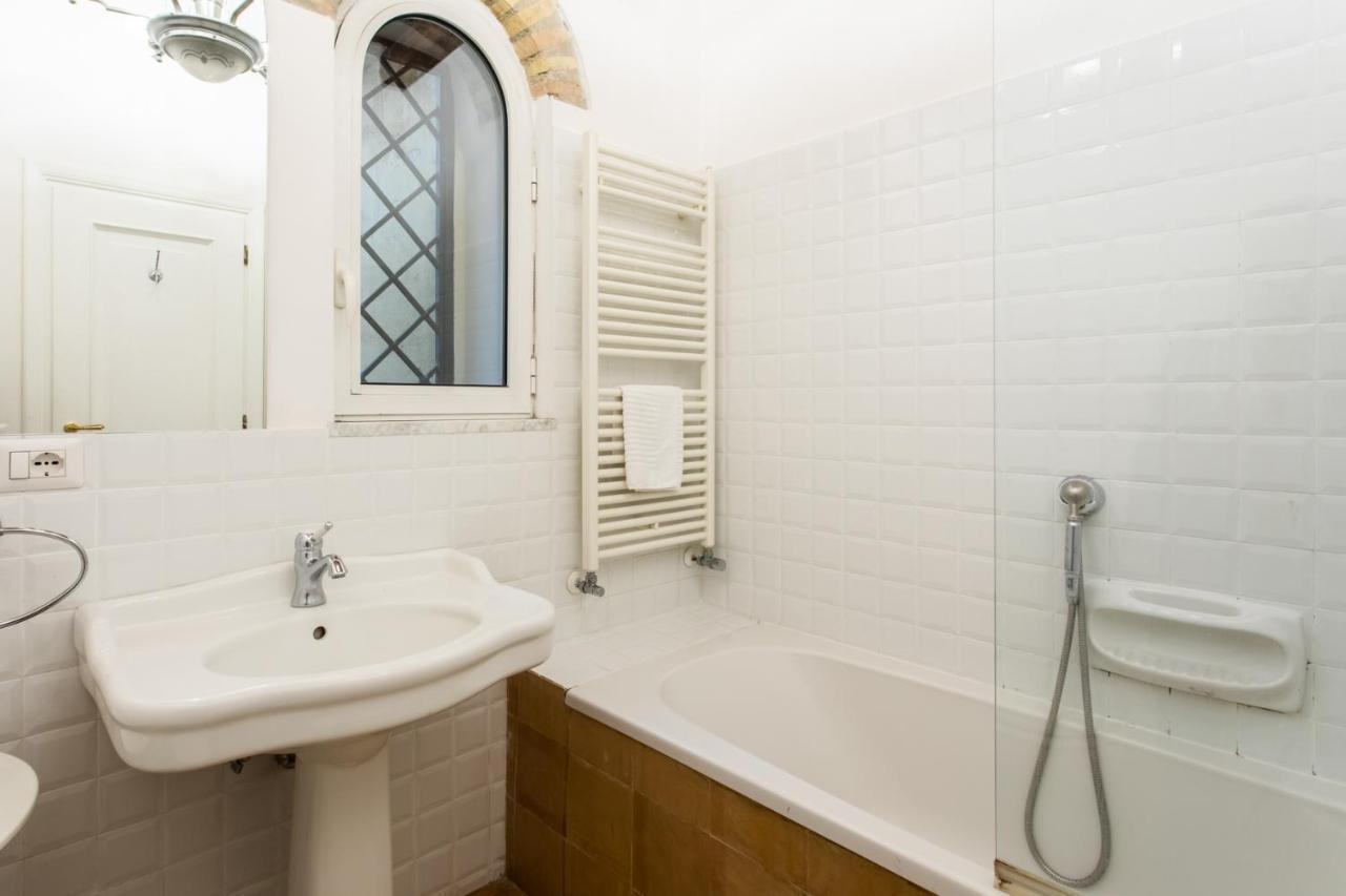 Gambero Apartments روما المظهر الخارجي الصورة